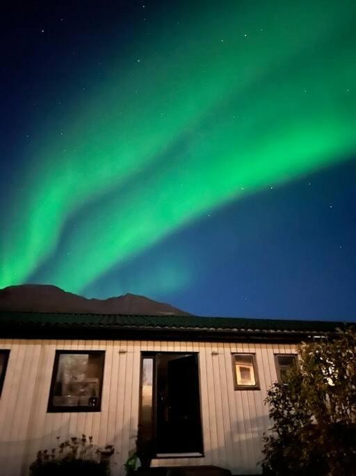 Botnahlid Villa, Mountain And Town Views And Outdoor Sauna Seyðisfjörður Exterior foto